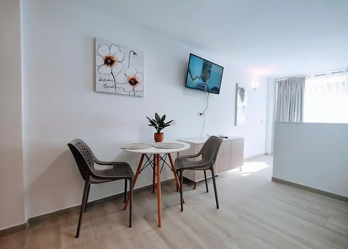 Estudio Debora Apartamento Playa Feñabe