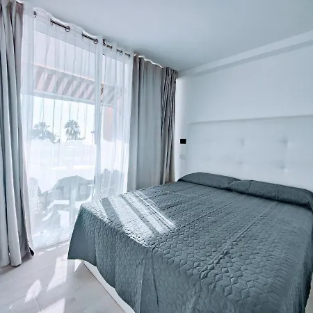 Estudio Debora Apartament Playa Feñabe